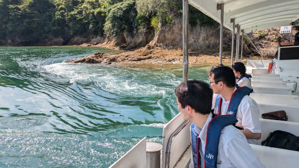 宮ノ窪鵜島の潮流体験